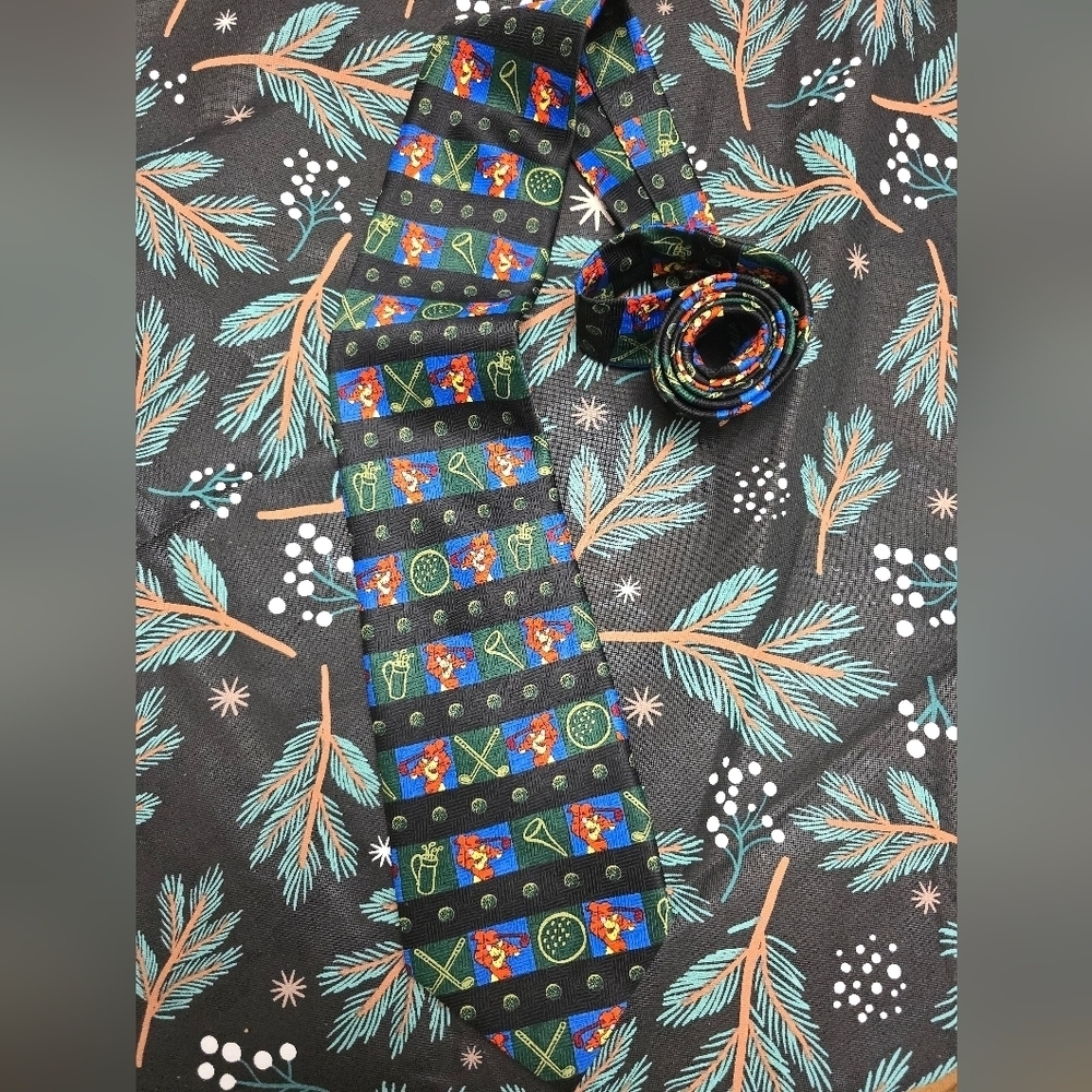Disney Tie Tigger Golf Multicolor Novelty Men Necktie